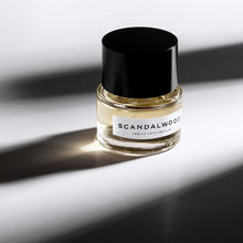 Load image into Gallery viewer, Scandalwood Eau de Parfum