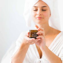 Load image into Gallery viewer, Skin Savior Multi-Tasking Wonder Balm

